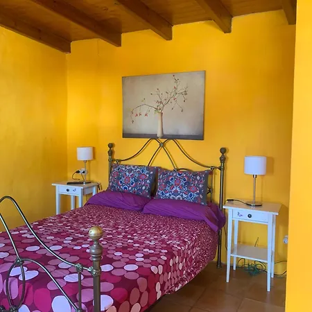 Casa Diana * Máguez