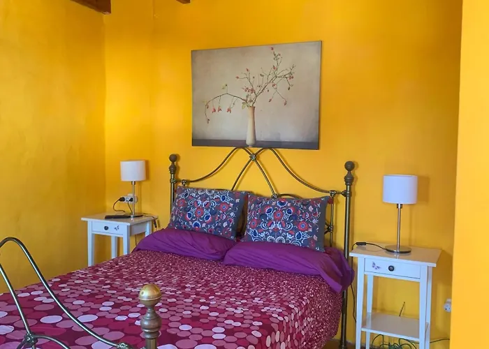 Casa Diana * Máguez